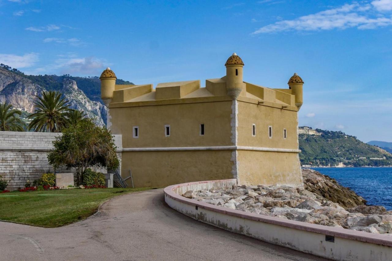 Magnifique Duplex Vue Mer Menton Luaran gambar