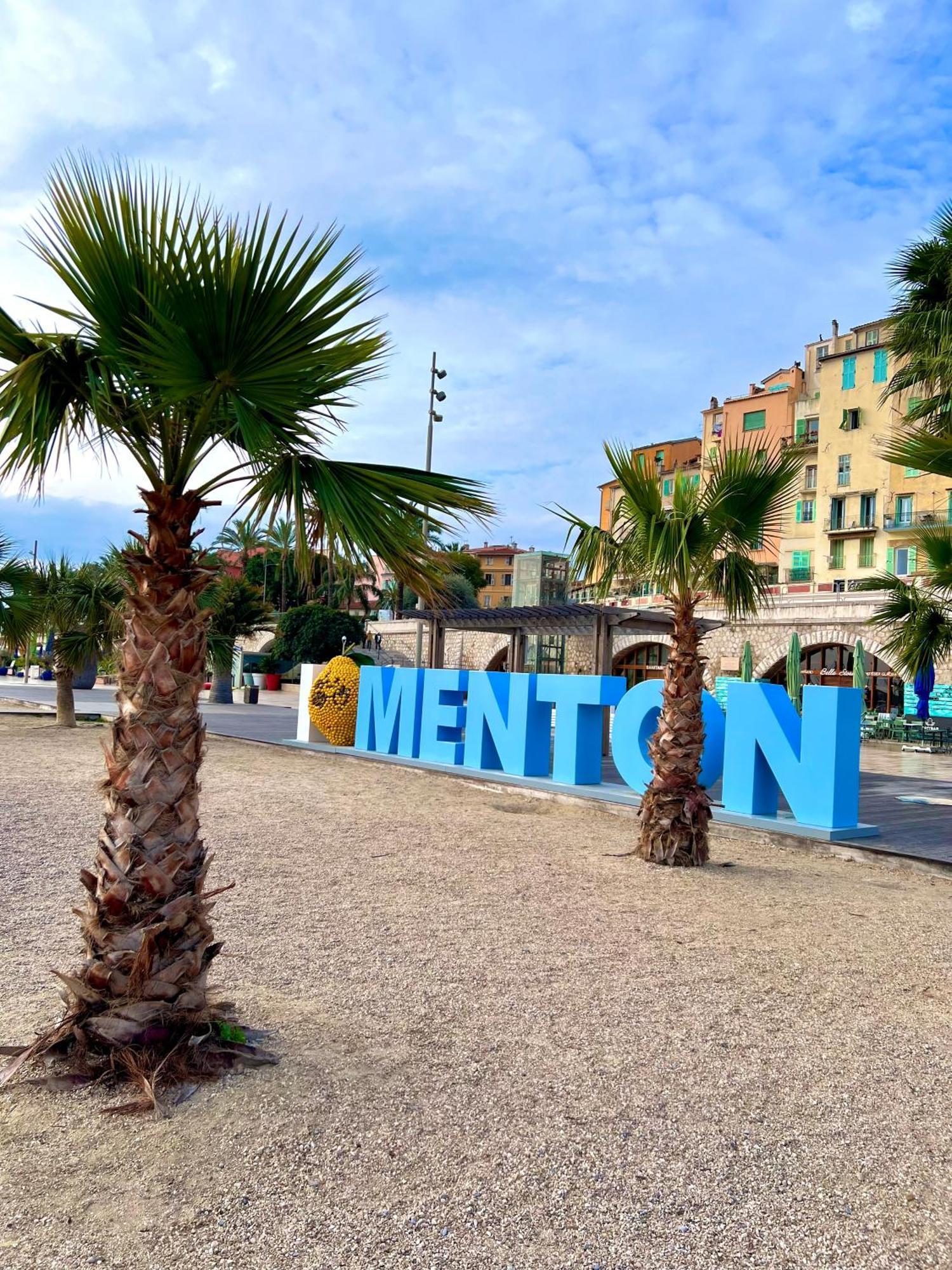 Magnifique Duplex Vue Mer Menton Luaran gambar