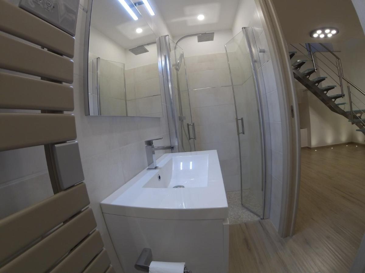 Magnifique Duplex Vue Mer Menton Luaran gambar